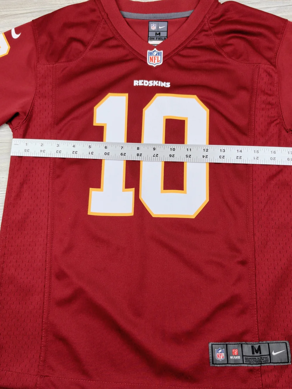 Nike Washington Redskins Robert Griffin III #10 Youth Jersey Size Medium 10-12